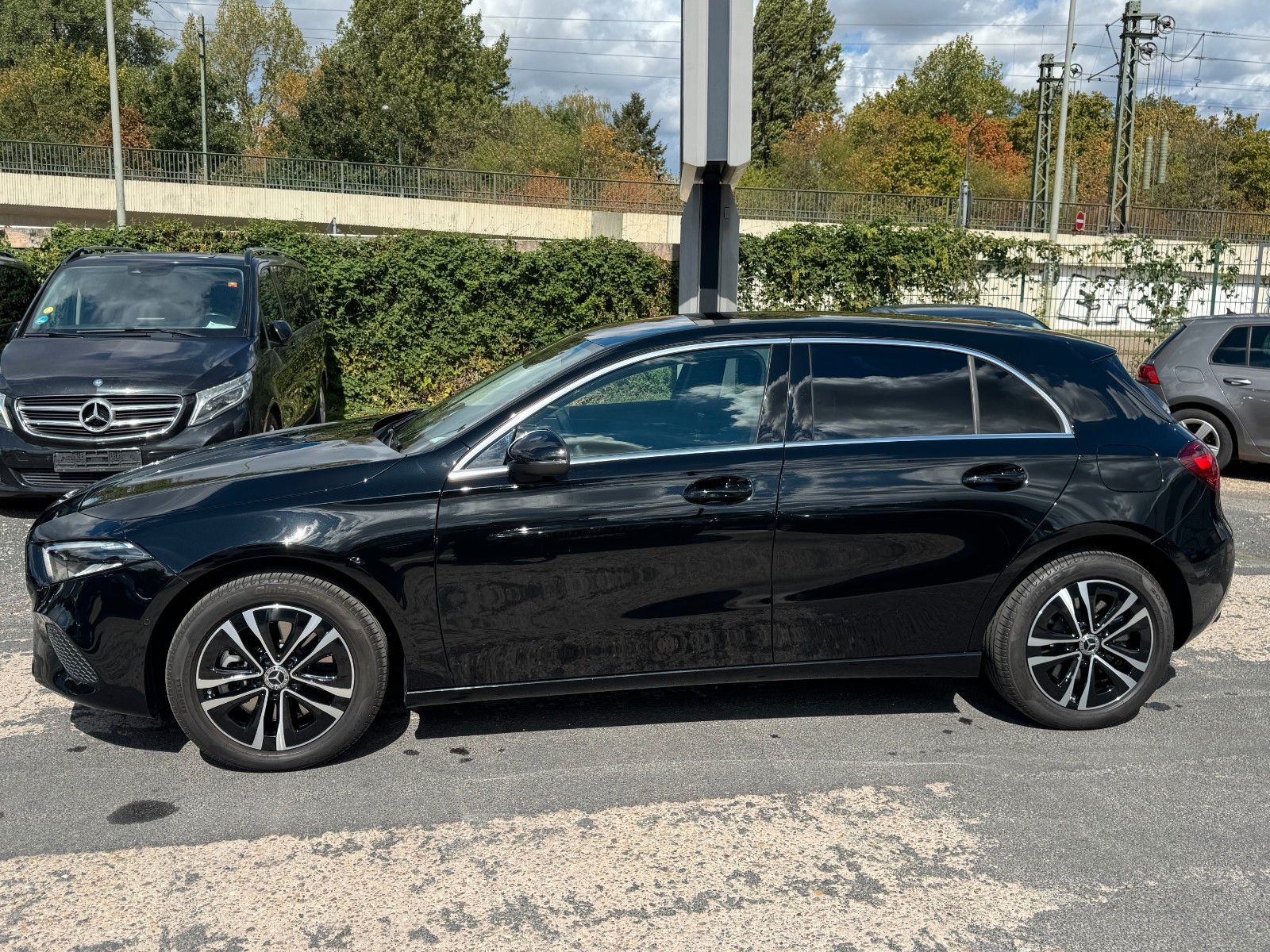Mercedes-Benz A 250 e Progressive WIDE MBUX JUNGESTERNE foto 13