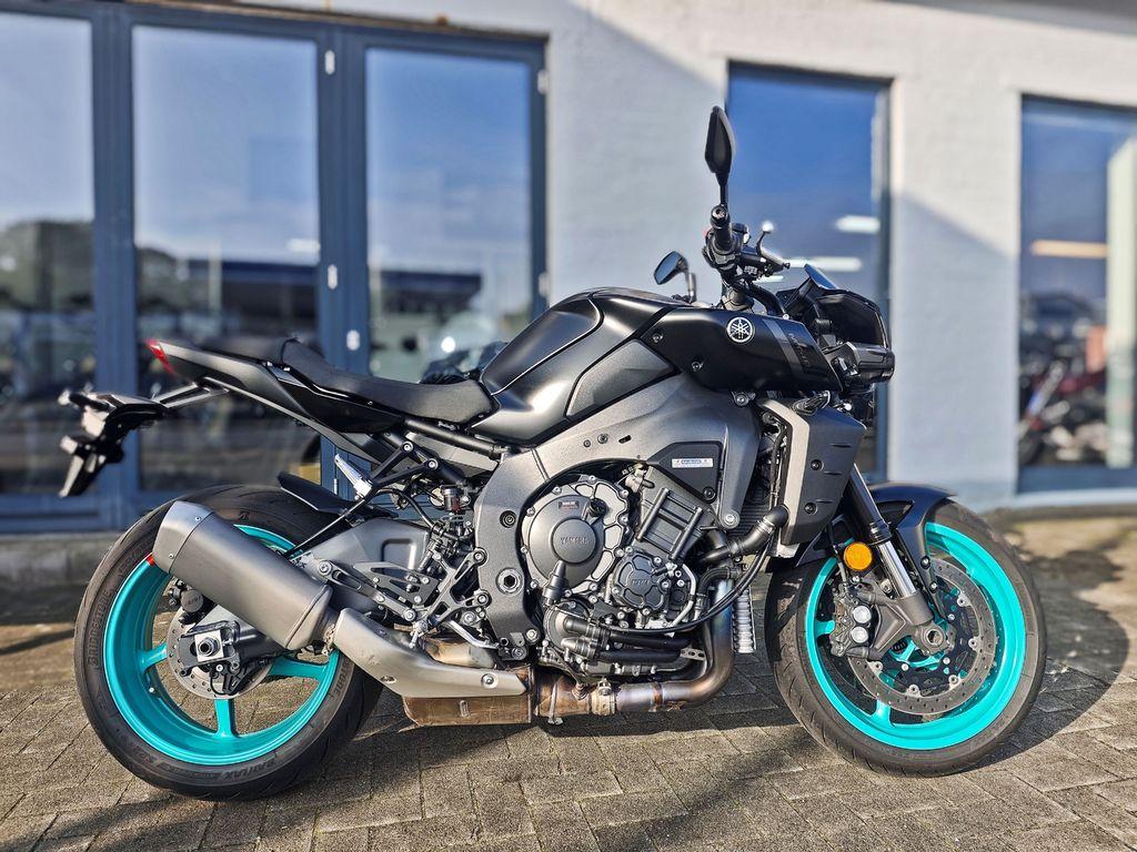 Yamaha MT-10 Vorführer mit wenig Kilometer