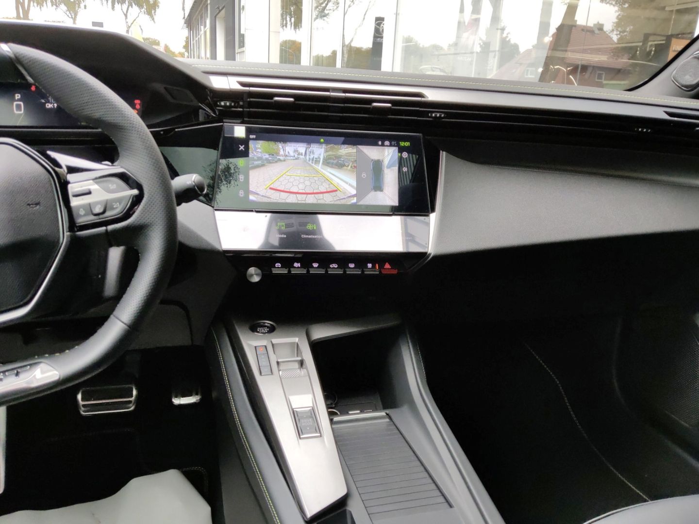 Peugeot 408 - Bild 11