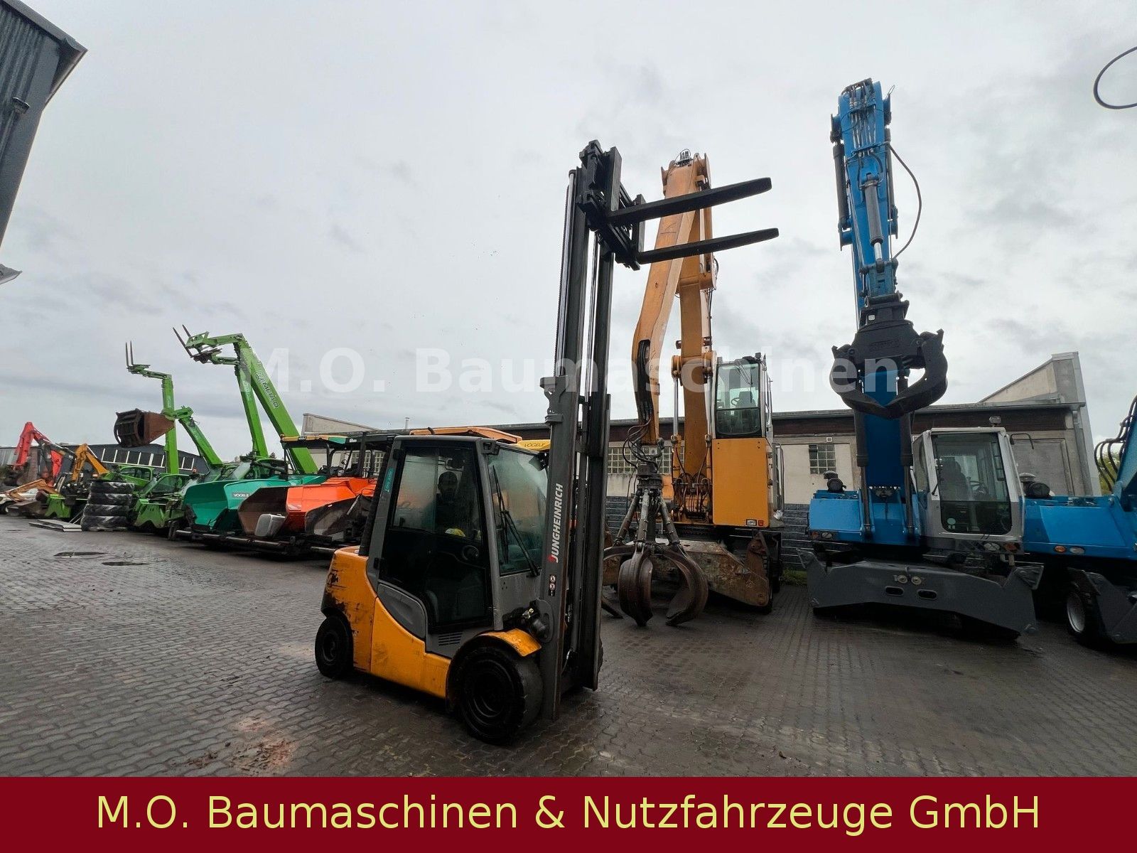Fahrzeugabbildung Jungheinrich TFG 435 S / GAS / SS / ZV/Duplex Mast /3,5t / 4m