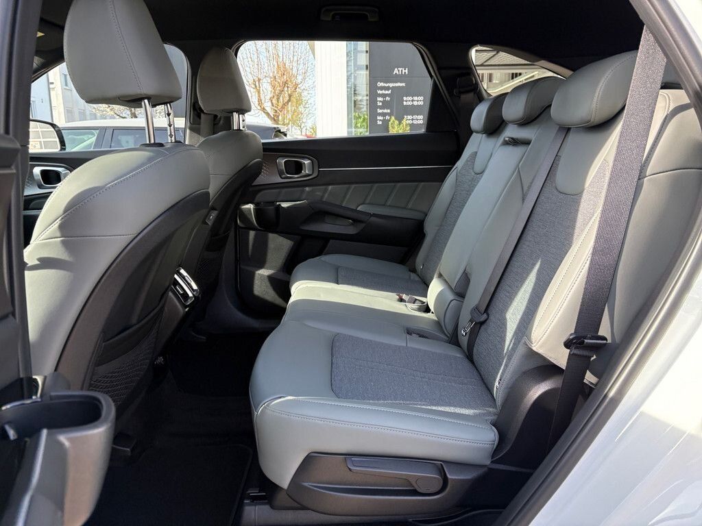Fahrzeugabbildung Kia Sorento 2.2 CRDi Vision 4WD