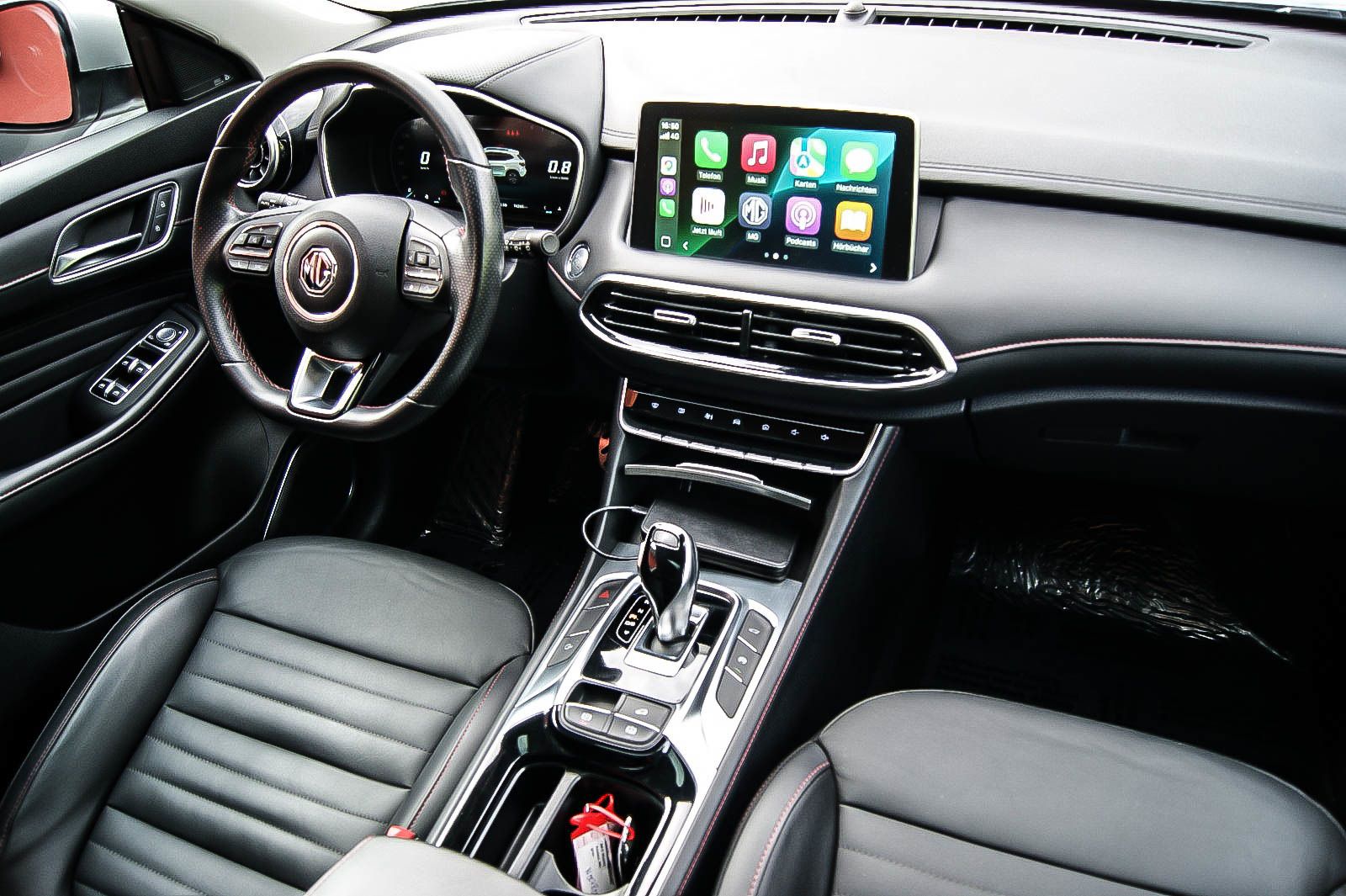 Fahrzeugabbildung MG HS 1.5T-GDI Aut. Luxury PANORAMA LEDER ASSISTENT