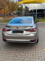 Lexus ES 300 300h Executive Line Automatik Executi... - Lexus: L