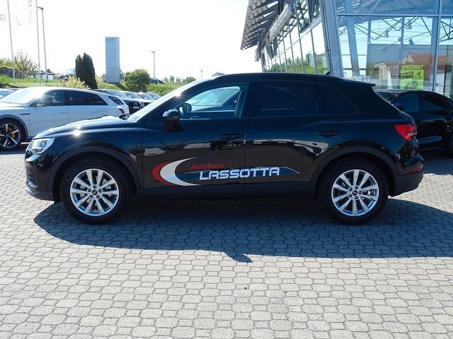 Q3 35 TFSI S-tronic / Business-Paket