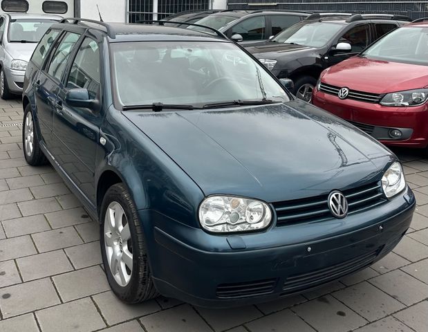 Volkswagen Golf 1.6 Pacific