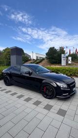 Mercedes-Benz CLS 500 AMG Paket | V8 Biturbo - Mercedes-Benz CLS 500: AMG