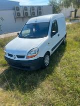 Renault Kangoo 1,5d - Renault Kangoo aus 2003 mit Diesel-Antrieb