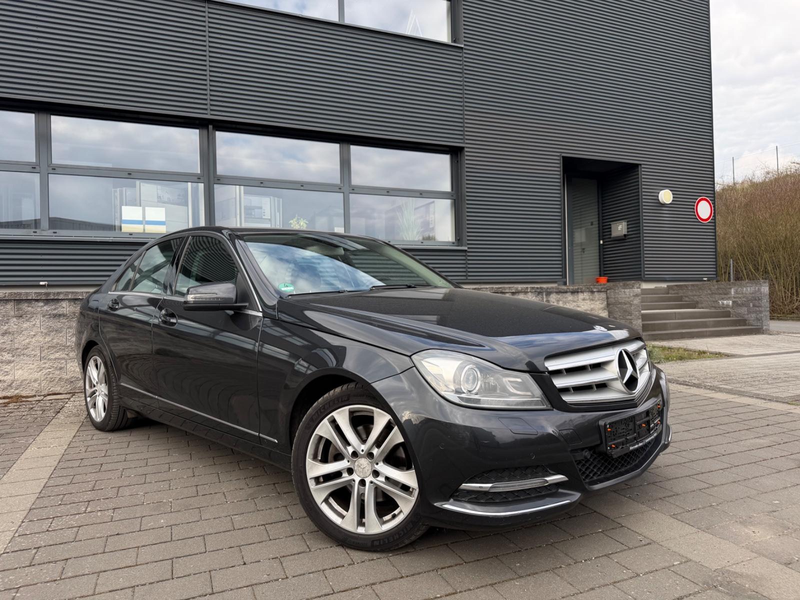 Mercedes-Benz C220 CDI 7G-Tronic Limousine *BIXEN+NAVI+PDC*