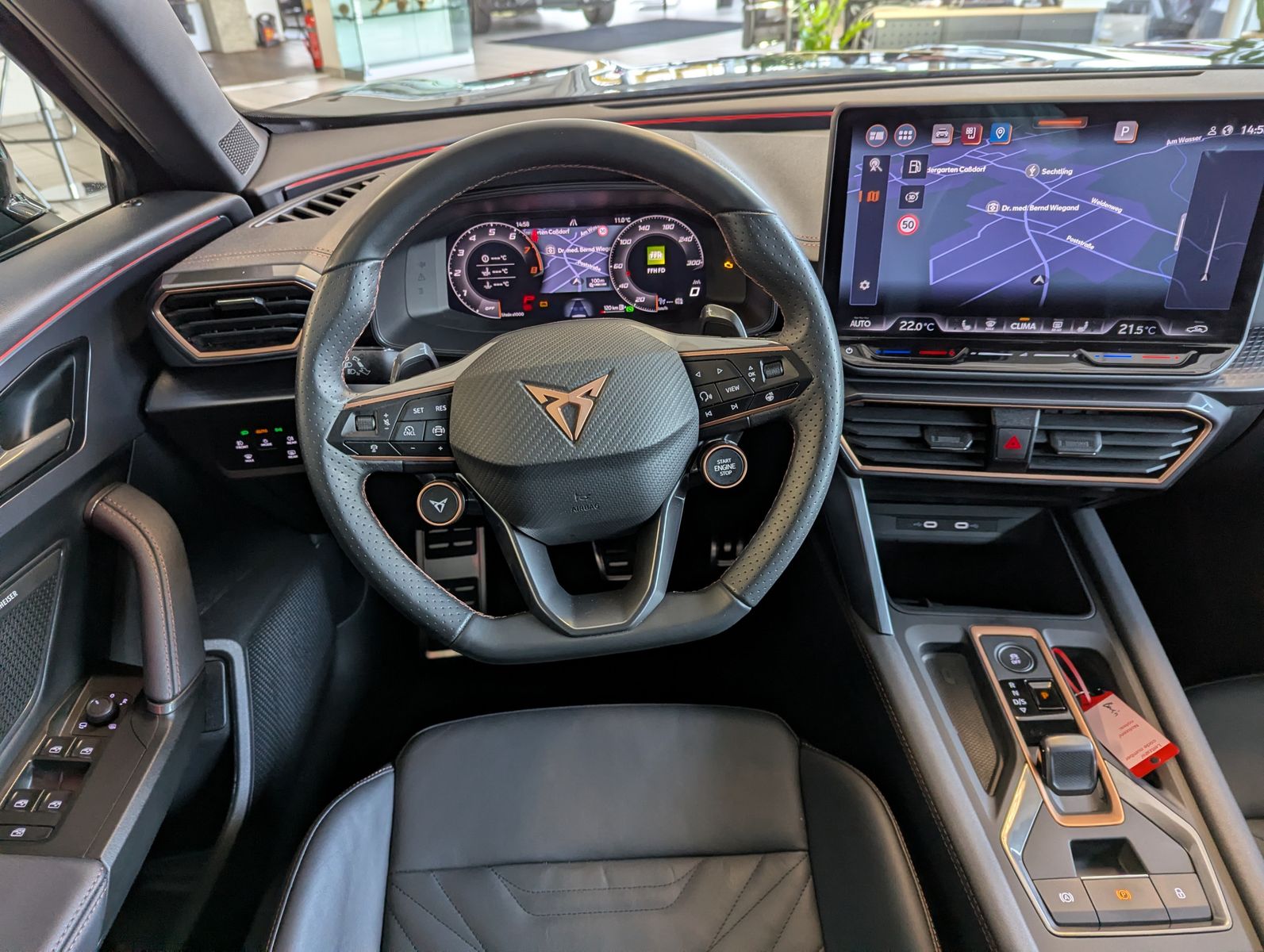 CUPRA Formentor 1.5 eTSI Leder Sennh DCC Kamera Matrix - Image 18