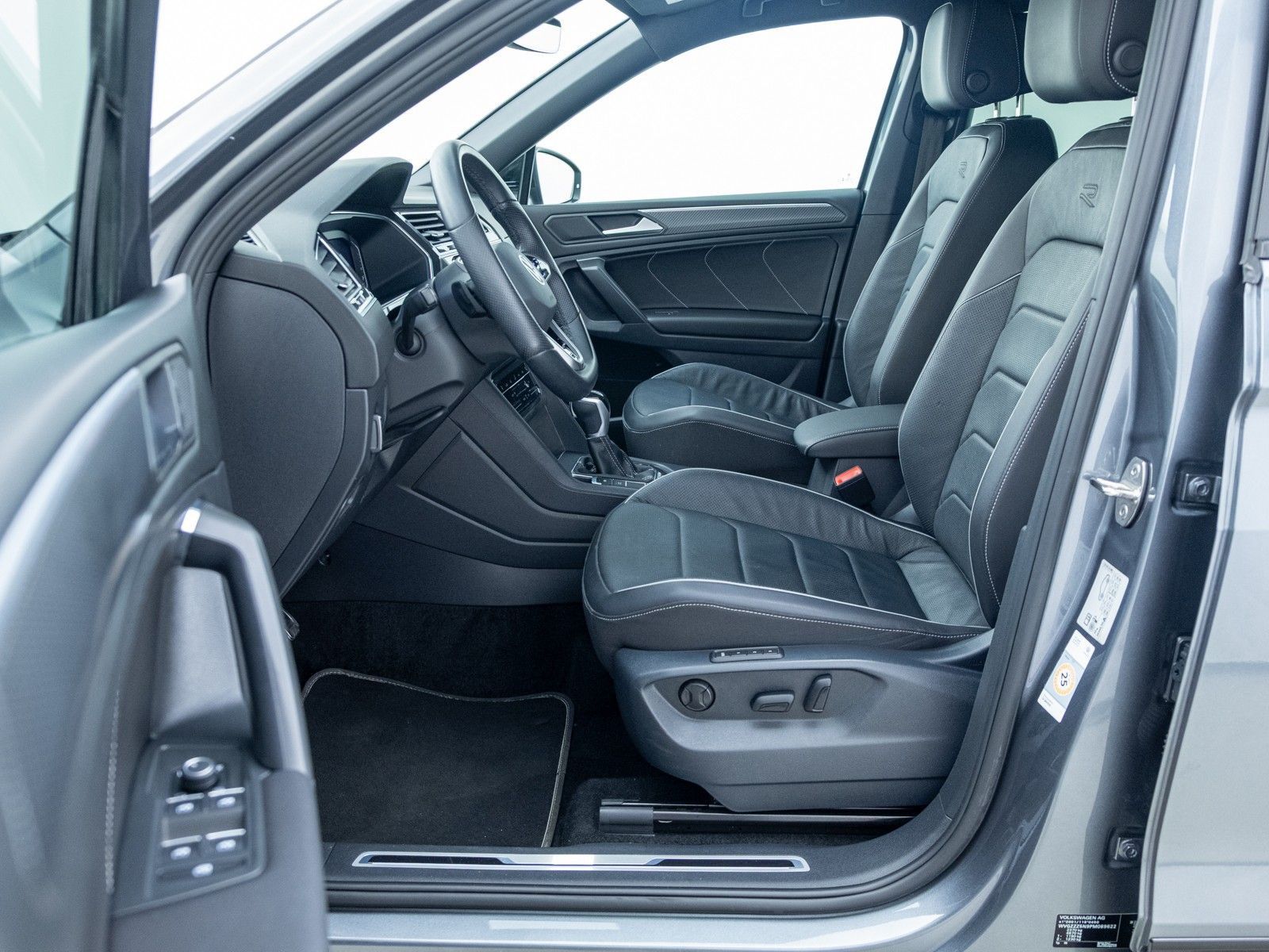Volkswagen Tiguan Allspace 2.0 TSI DSG *R-LINE*4MOTION*APP* foto 12