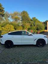 BMW X6 xDrive40i | Vollausstattung | EZ 07/24 | B58  - BMW X6 in Bochum