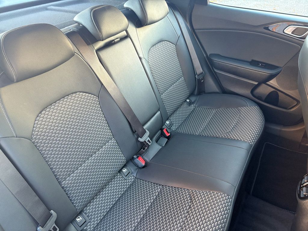 Fahrzeugabbildung Kia XCeed 1.6 T-GDI Vision DCT Komfort+