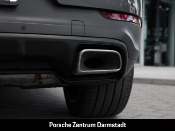 Porsche Cayenne - 12