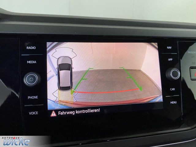 Taigo 1.5 TSI DSG R-Line NAVI KLIMA PDC LED