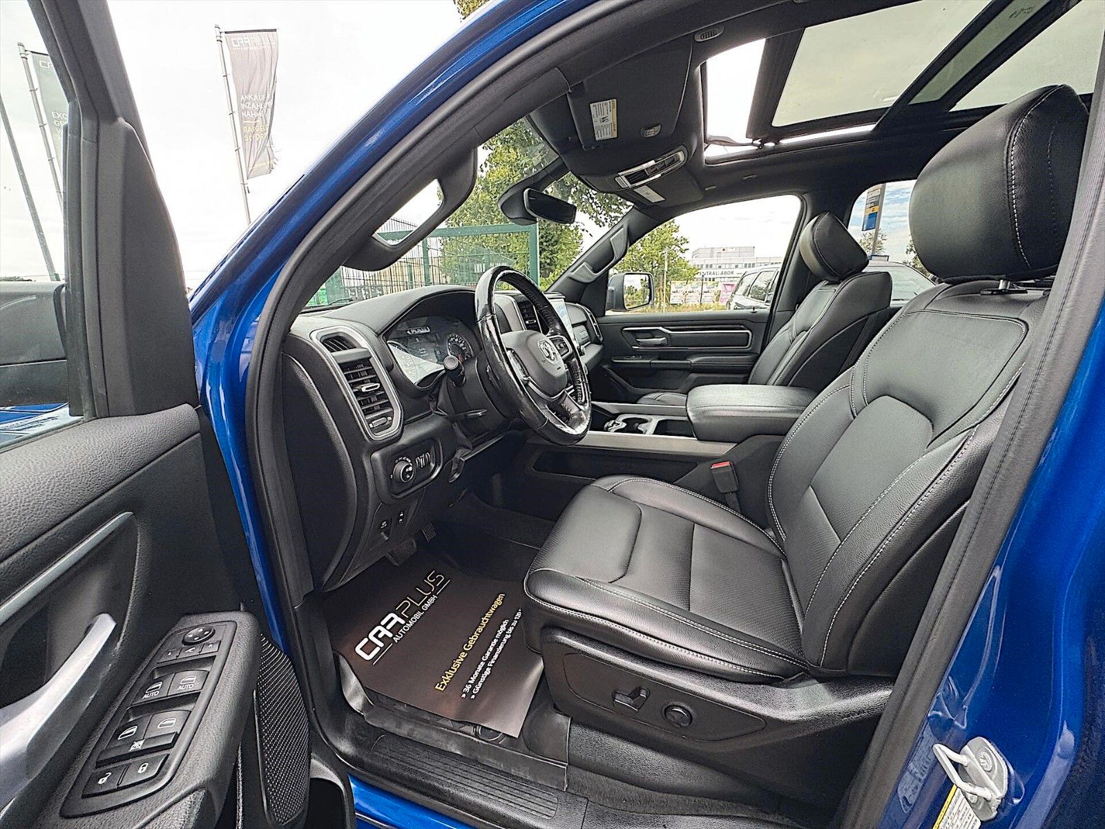 Fahrzeugabbildung Dodge RAM 5.7 V8 HEMI CrewCab 4x4 *Pano*LED* 19% MwSt.
