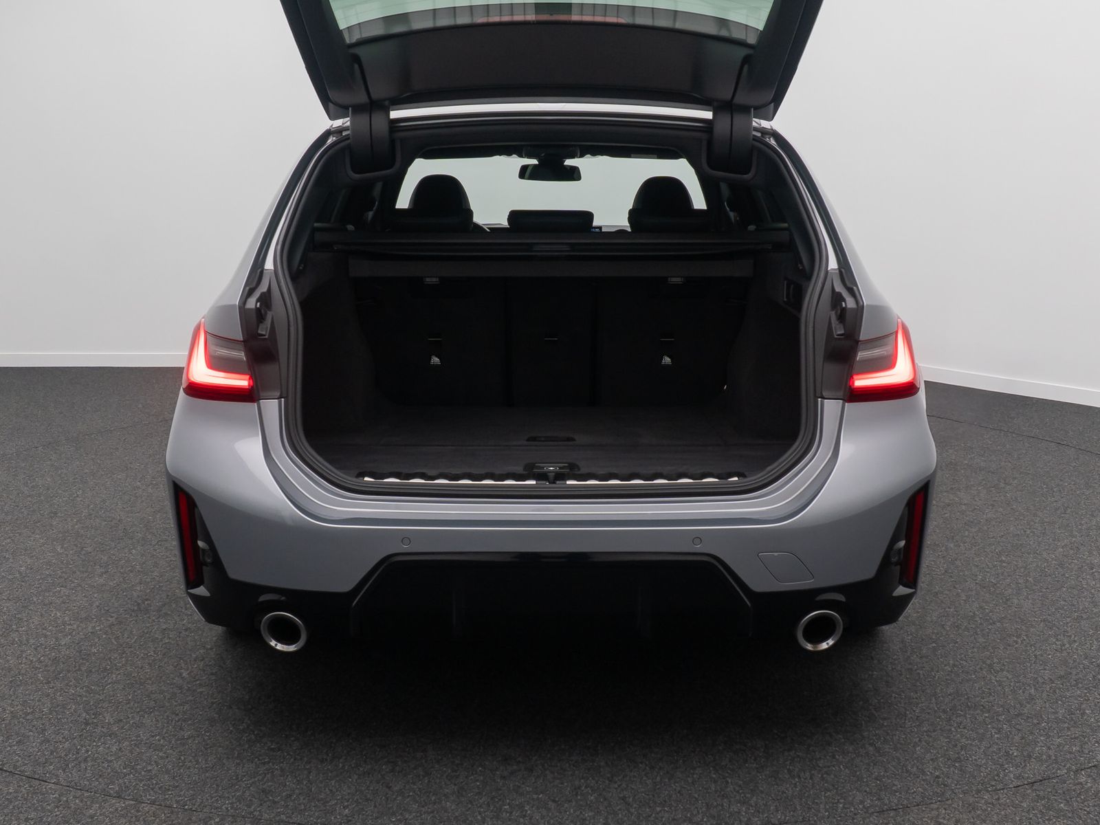 Fahrzeugabbildung BMW 320d M Sport HUD DAB Kamera HiFi Fernlic Komfort