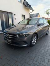 Mercedes-Benz B 180 DCT - - Mercedes-Benz B-Class: Von Privat