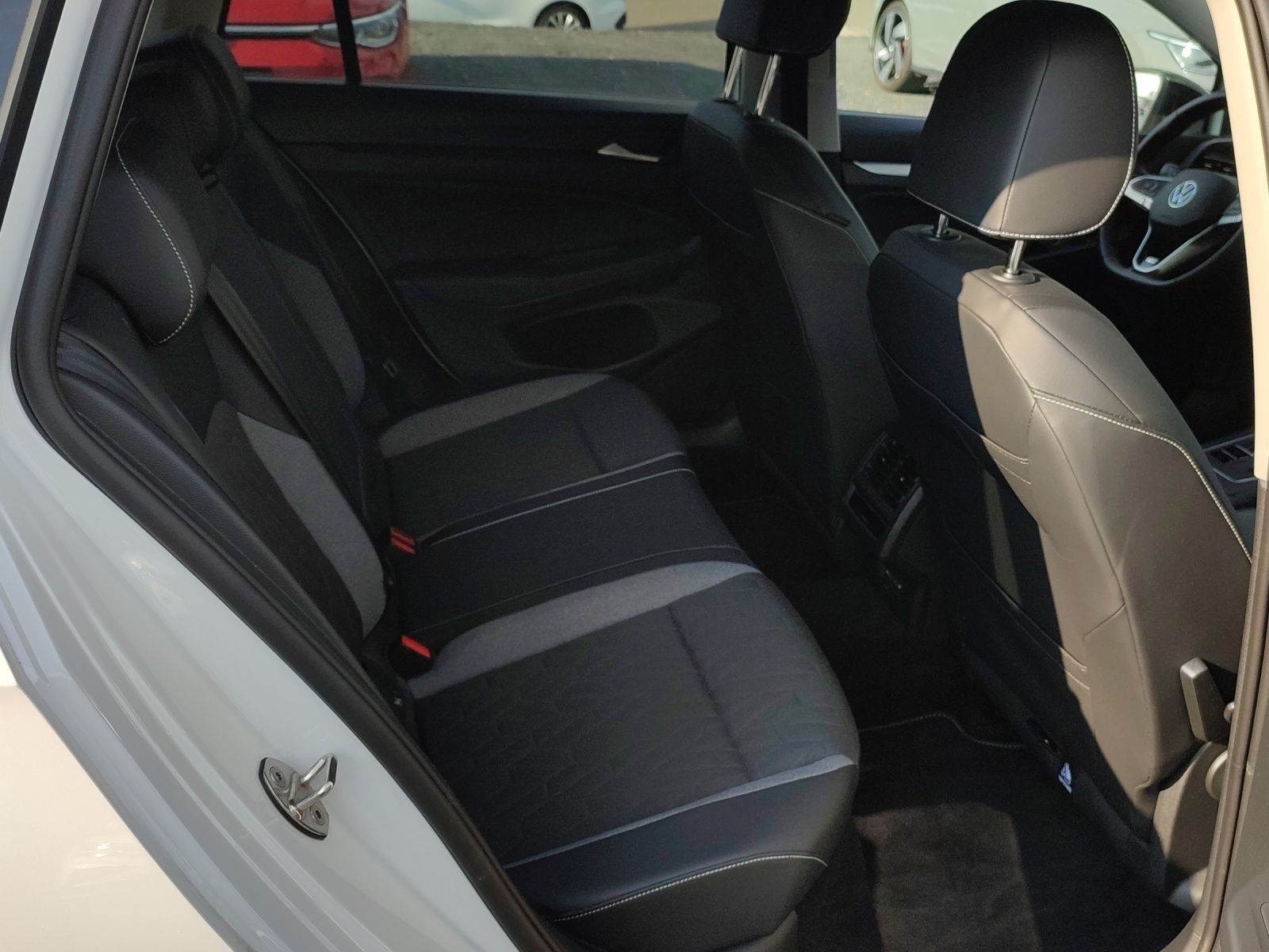 Volkswagen Golf - Bild 18