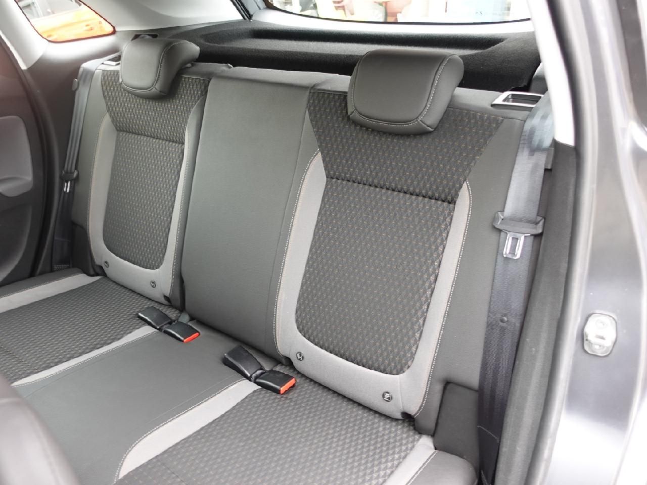Fahrzeugabbildung Opel Crossland 1,2 Innovation