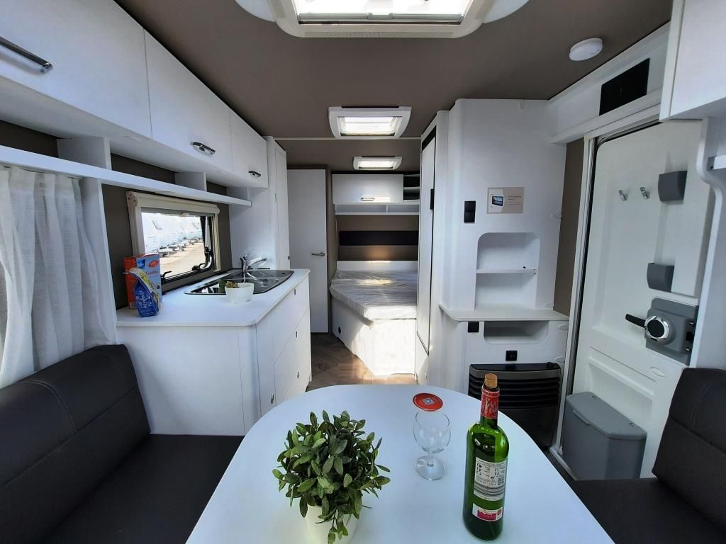 Fahrzeugabbildung Dethleffs c&apos; go 475 FR Verfüg./Sparen Sie 3.222,- €