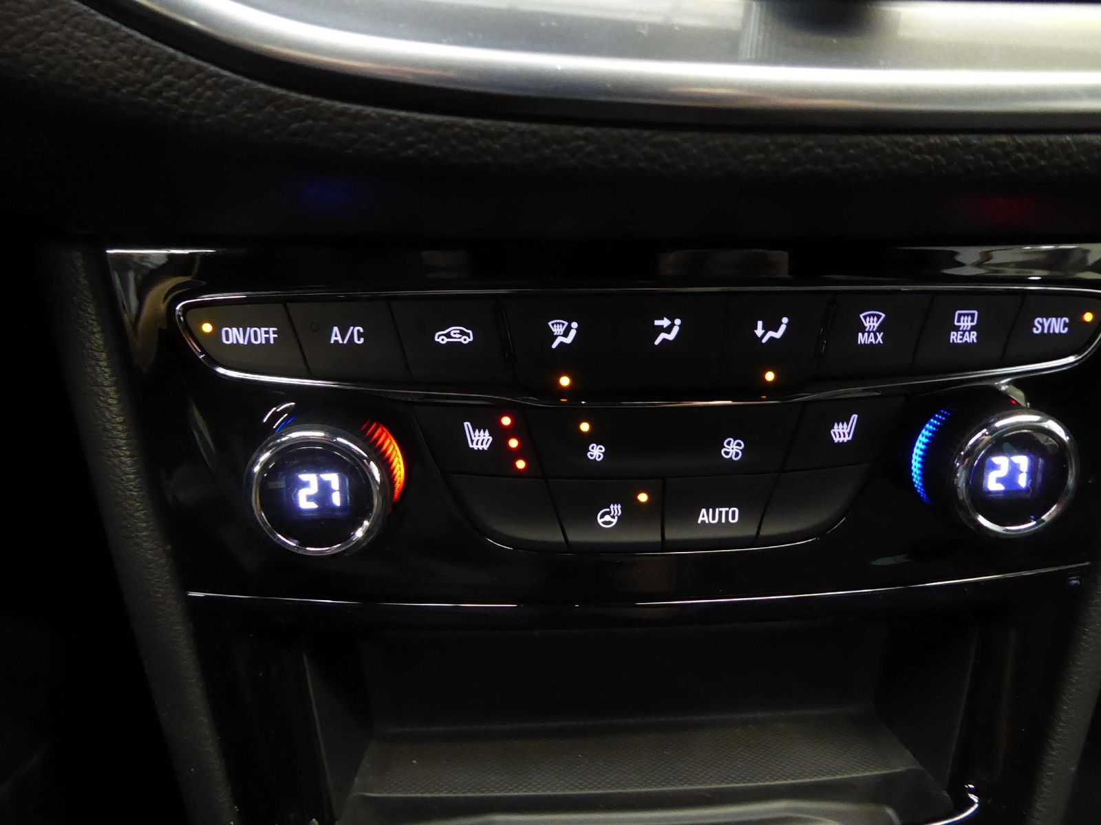 Fahrzeugabbildung Opel Astra K ST Elegance 1.2l 145PS Matrix/Kamera!