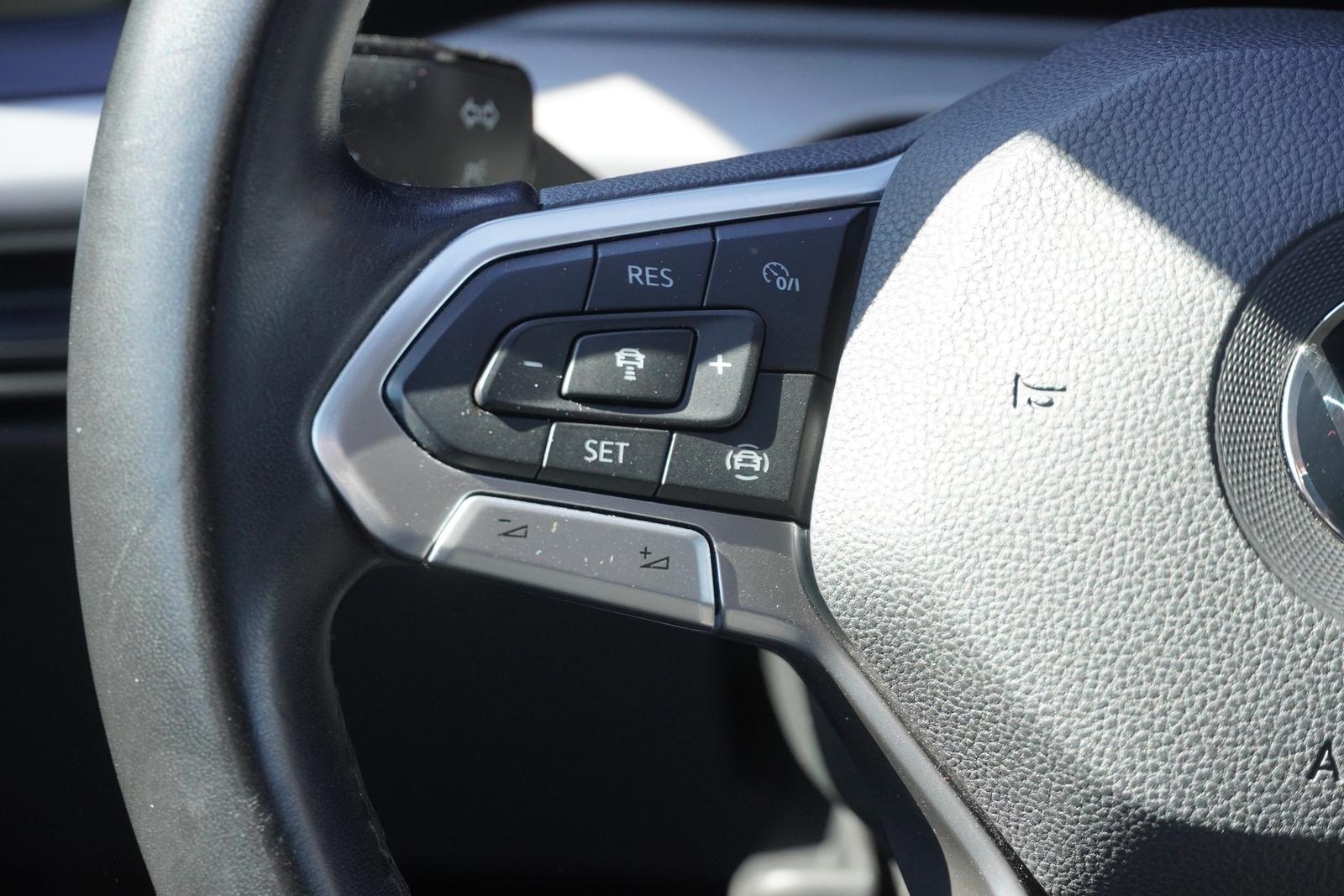 Volkswagen Golf VIII 1.5 Klimaaut. LED Navi PDC ACC USB, миниатюра 25