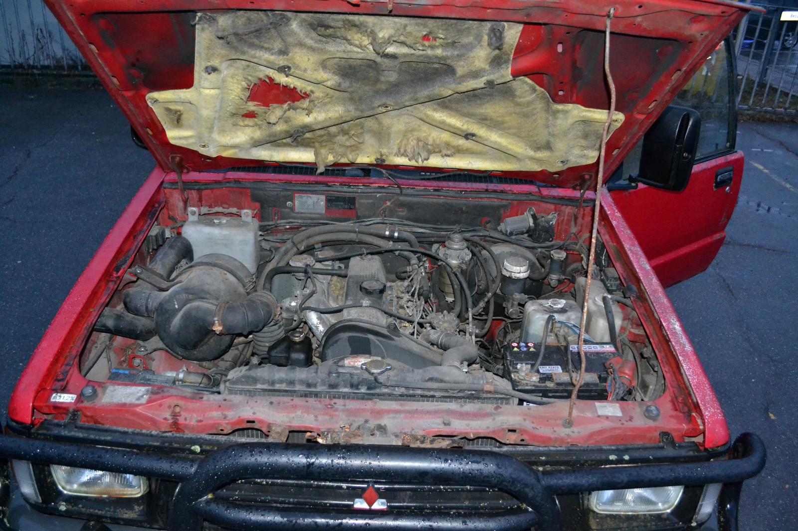 Mitsubishi L200 1.Hand  Scheunenfund  Original 69893 km !!!