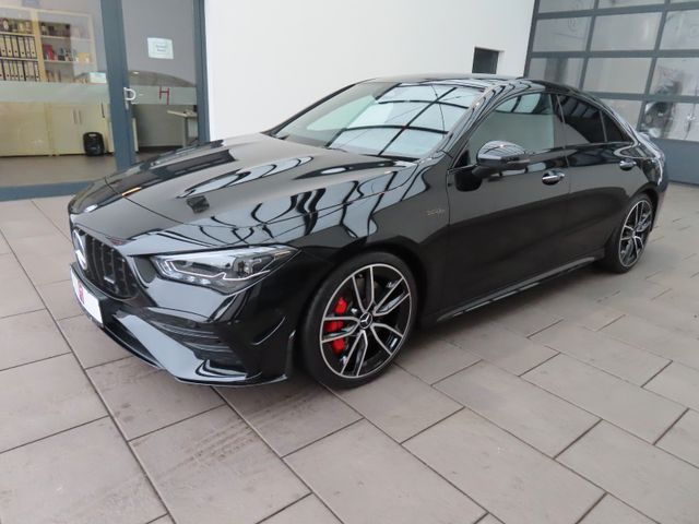 Mercedes-Benz CLA 35 AMG 4MATIC 8G-DCT Aero-Paket/ Burmester