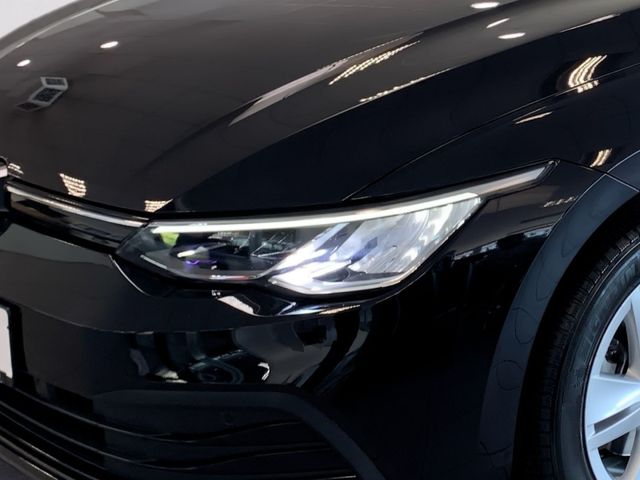 Golf VIII 1.0 TSI LIFE LED+NAVI+DCP+APP+SITZHZG+