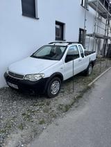 Fiat Strada - Fiat Strada: Pickup