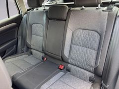 Fahrzeugabbildung Volkswagen Passat Variant 2.0 TDI DSG Business AHK ACC CAM