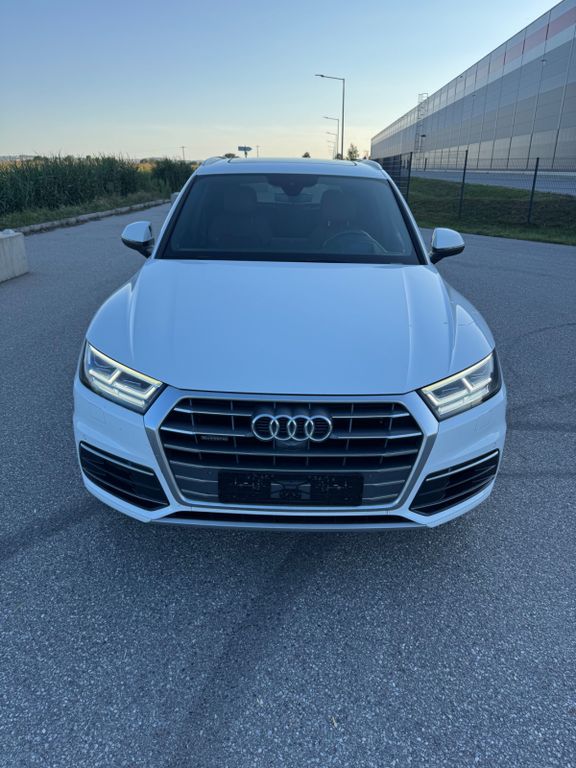Image of Audi Q5