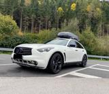 Infiniti QX7O 3.0d-V6-MEMORY-360°-Kamera-21 Zoll - Infiniti QX70 von privat