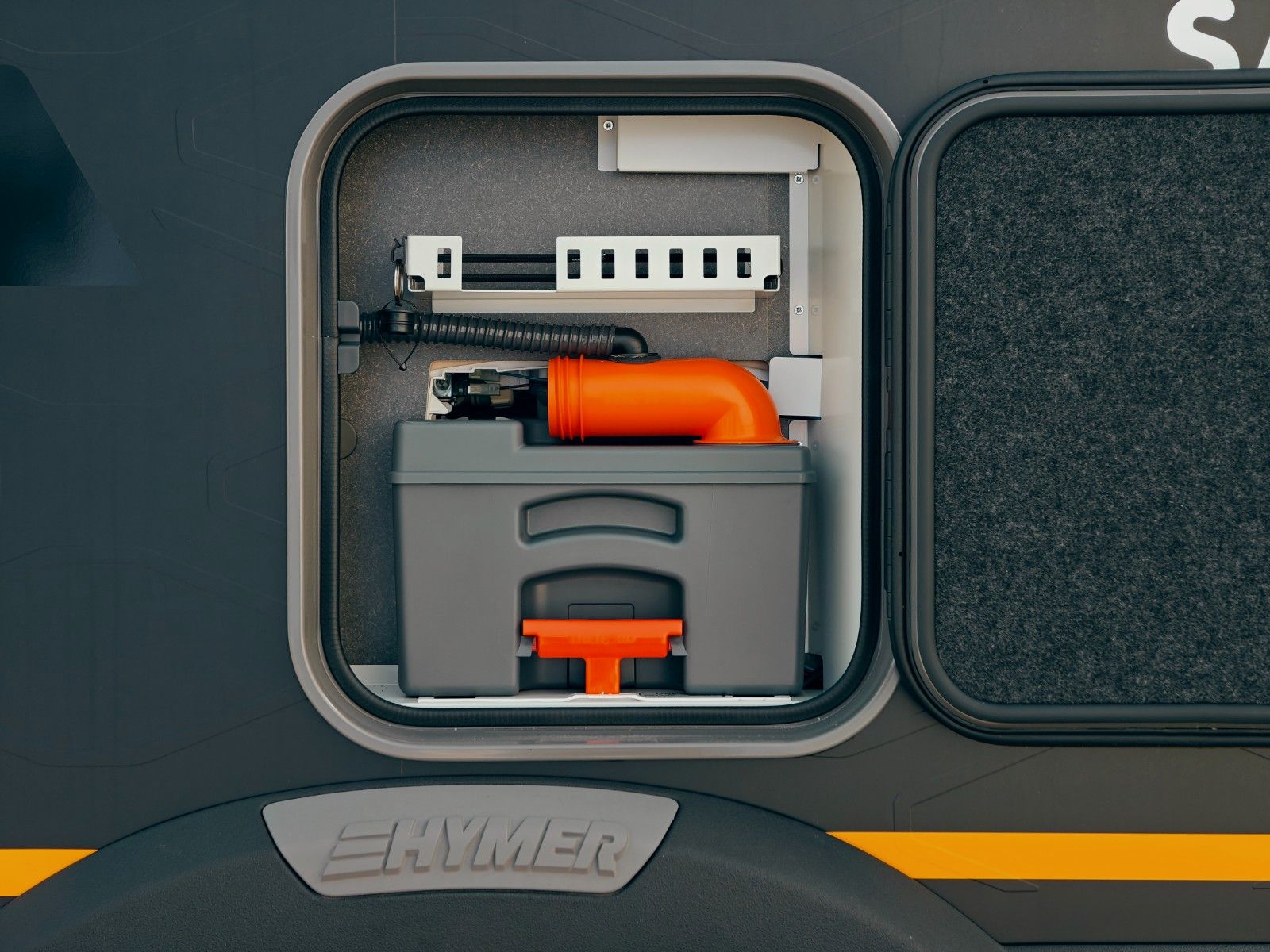 Fahrzeugabbildung HYMER / ERIBA / HYMERCAR VENTURE S 4x4 SANSIBAR® LTD. 1 OF 7 by palmo