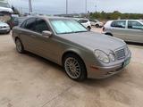 Mercedes-Benz Mercedes E350 Sonderfarbton - Mercedes-Benz E 350 aus 2005
