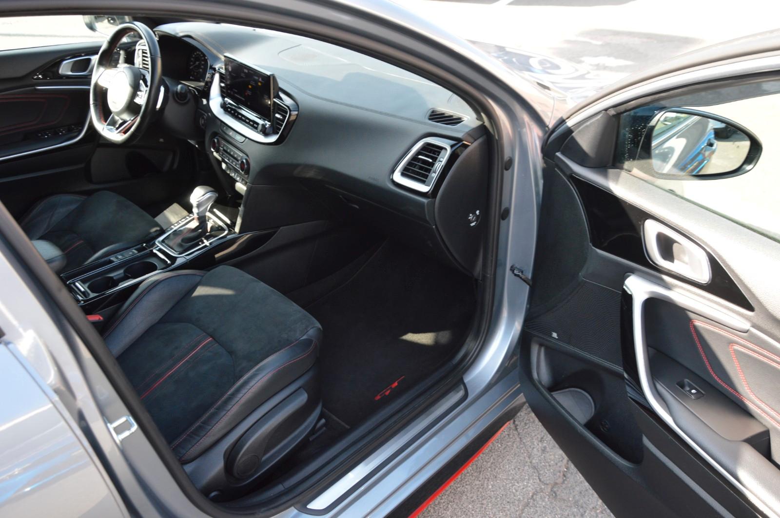 Kia pro_cee'd / ProCeed pro cee'd 1.6 TGDI."KAMERA"S