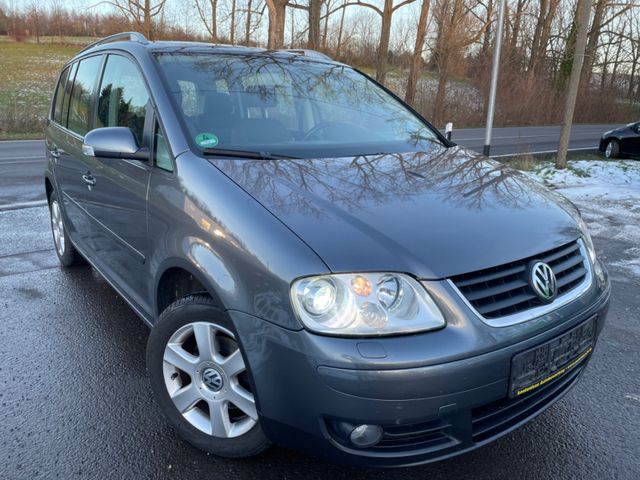 Volkswagen Touran 2,0TDIGoal 7Sitze Klima Xenon PDC TÜV NEU