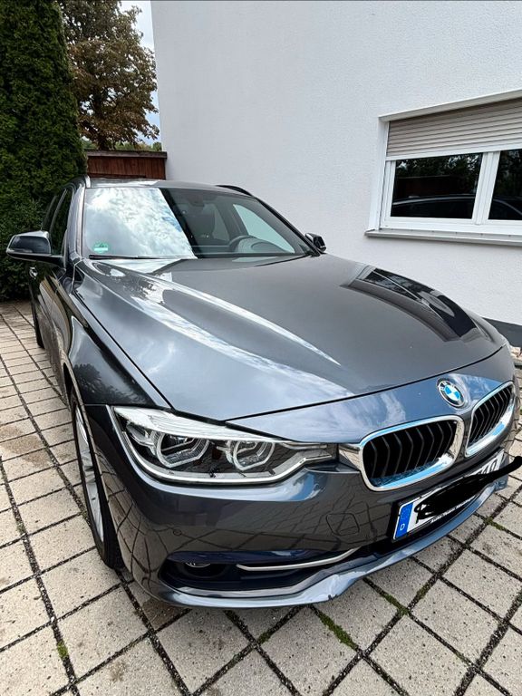Image of BMW 320