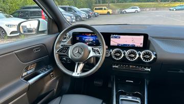 2025 Mercedes-BENZ EQA 缩略图 18