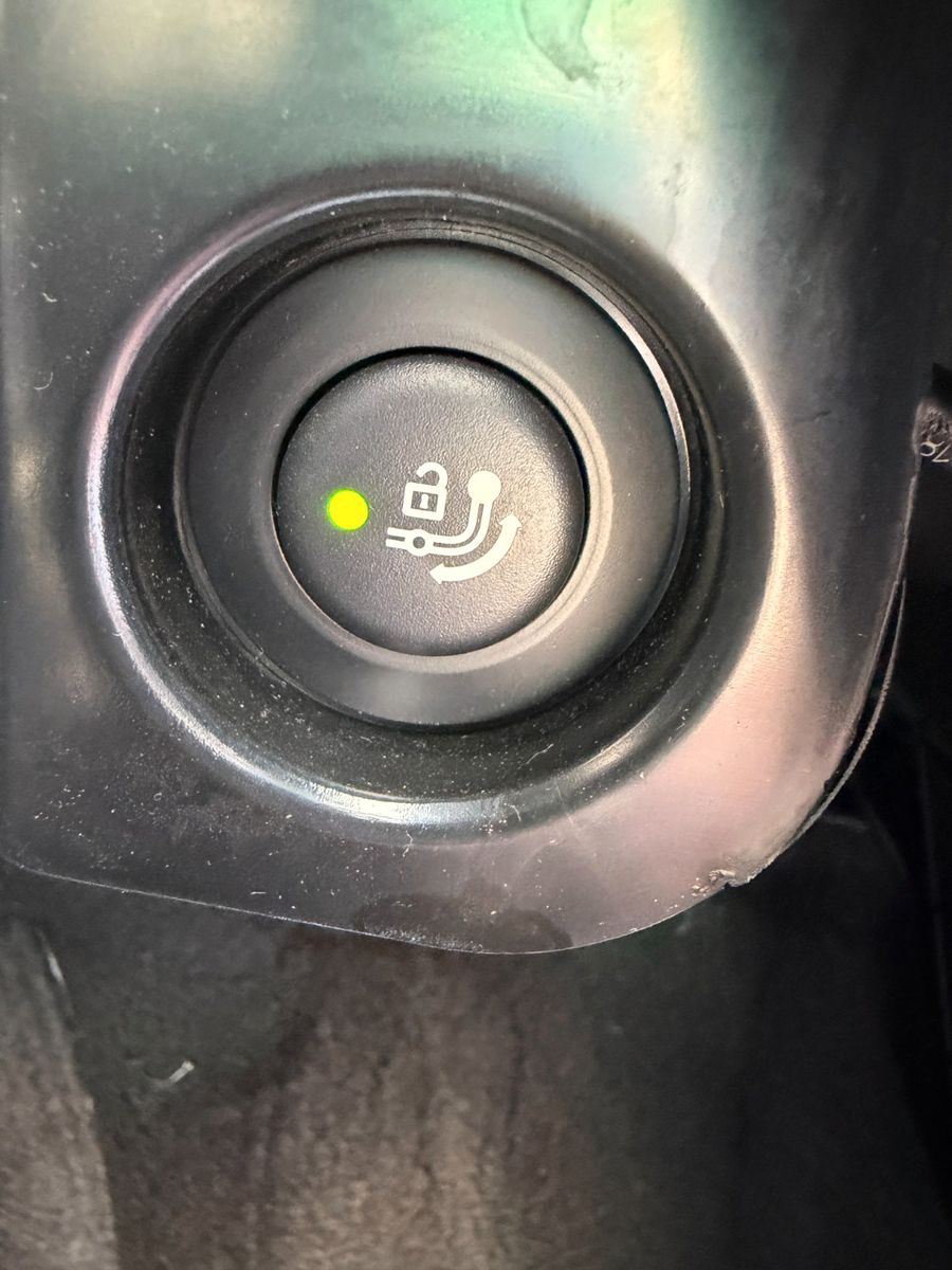Fahrzeugabbildung BMW X3 xDrive 20 d M SPORT HUD AHK LEDER PANO D-KEY