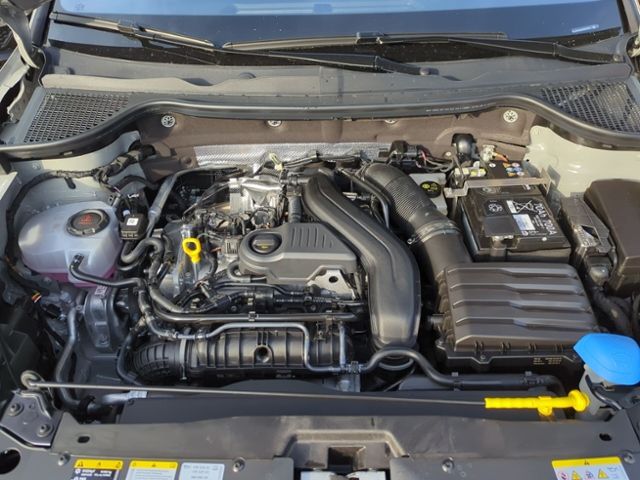 Fahrzeugabbildung SKODA Karoq 1.5 TSI Sportline AHK NAVI KAMERA