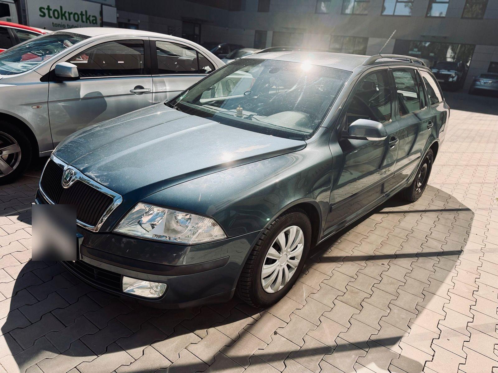 Skoda Octavia 2005 — engine 105 HP (77kW)