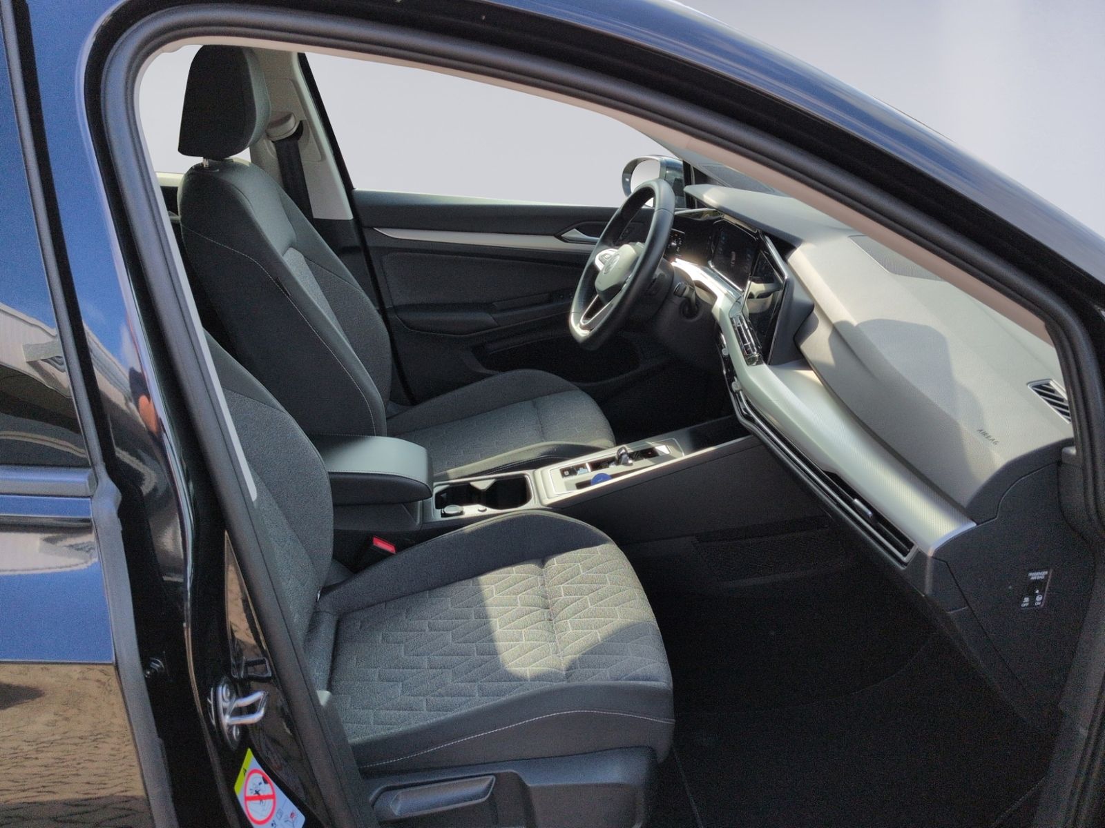 Golf VIII 2.0 TDI DSG Move LED+SHZ+NAVI