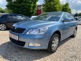 Skoda Octavia 1.6 Ambiente Climatic PDC Tempomat 2.H - Skoda Octavia: 1.6
