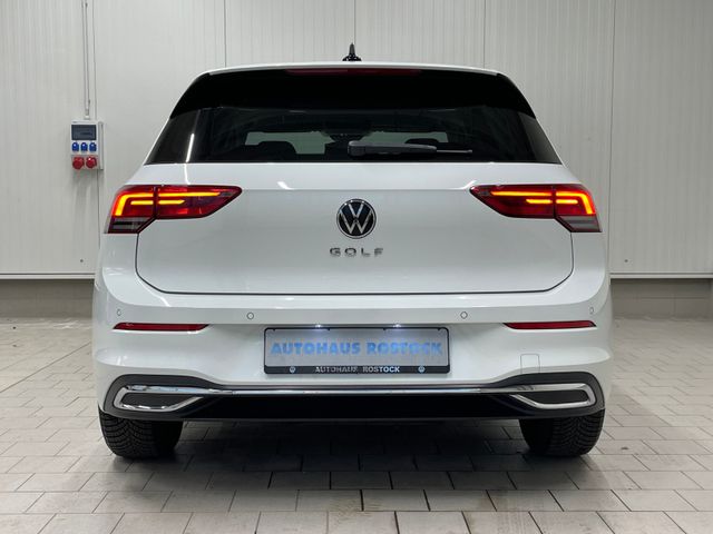 Golf VIII Active 1.5 TSI NAVI LED SHZ PDC