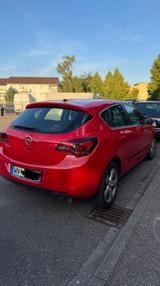 Opel Astra 1.6 Sport Sport - Opel Astra aus 2010: 1.6