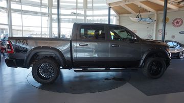Dodge RAM - 3