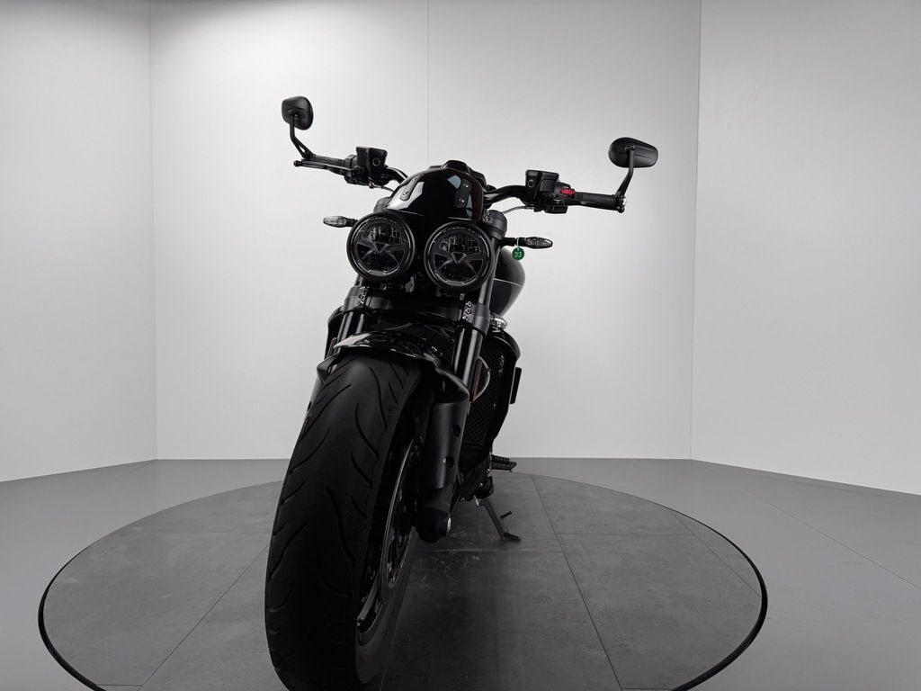 Fahrzeugabbildung Triumph ROCKET 3 STORM R *WUNDERKIND-UMBAU *NEUWERTIG