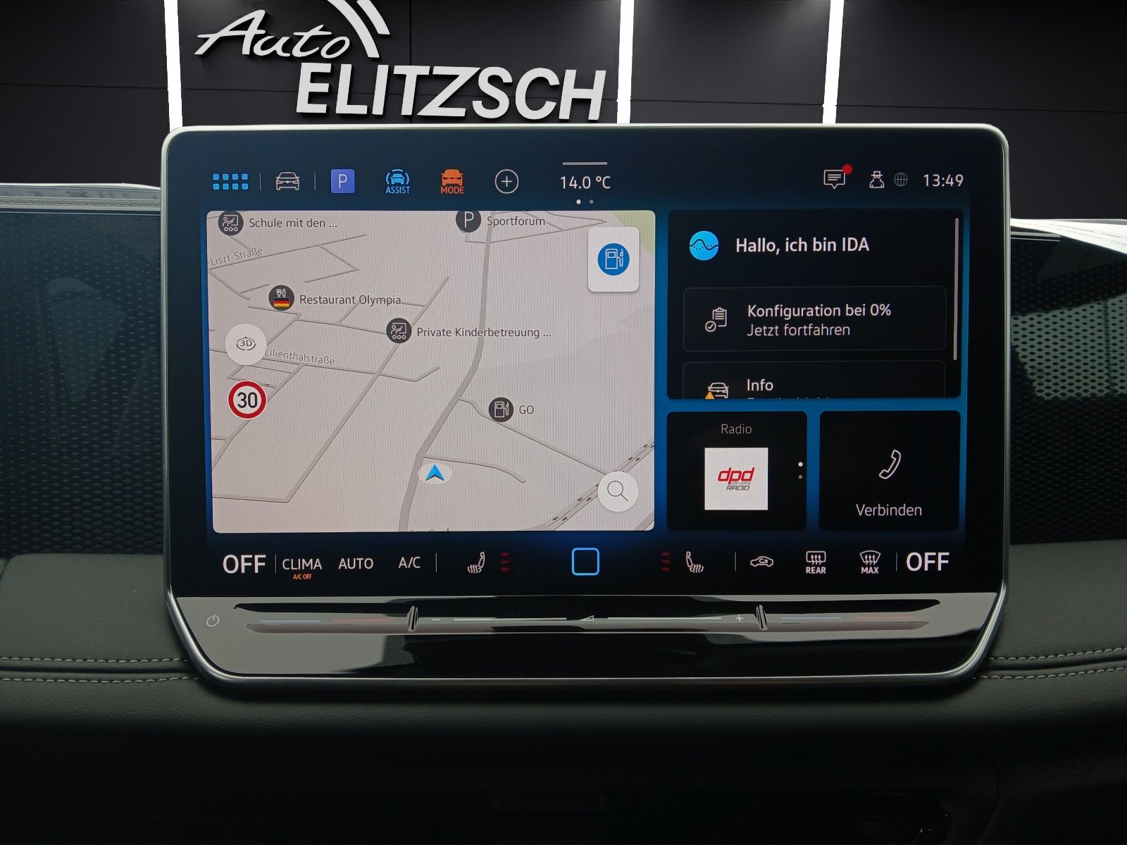 Fahrzeugabbildung Volkswagen Tiguan eTSI Life DSG LED AHK Navi AID ACC RFK SH