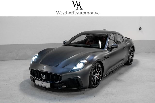 Maserati Granturismo Trofeo AWD Sonus Faber Carbon Stock!